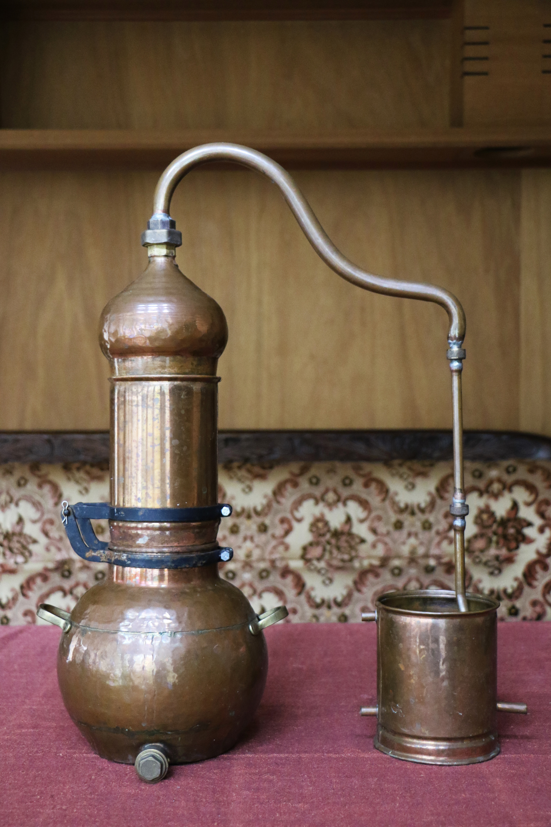 魔法の銅製蒸留器 | アネモメトリ -風の手帖- | アートとともに ひと 