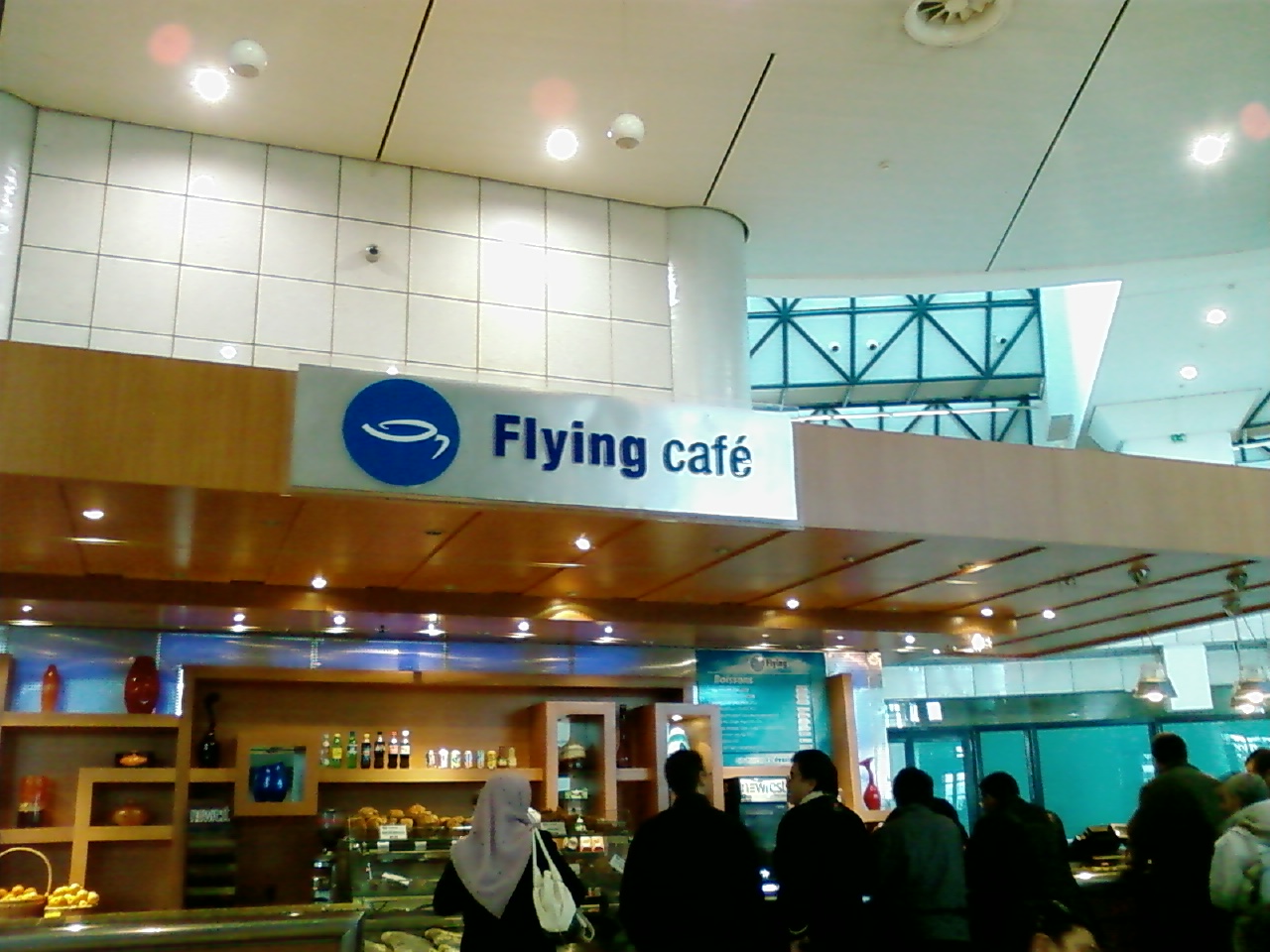 flyingCafeInAlger